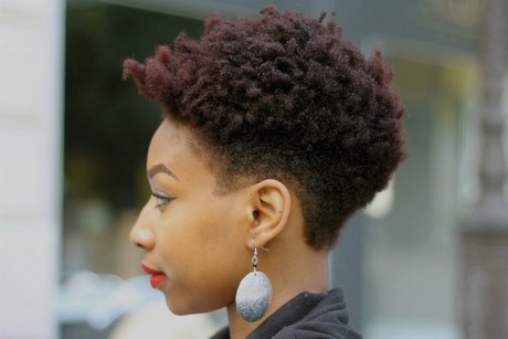 coiffure-afro-court-femme-75_13 Coiffure afro court femme