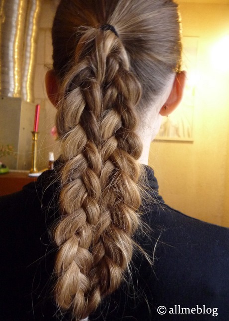 Coiffure fausse tresse
