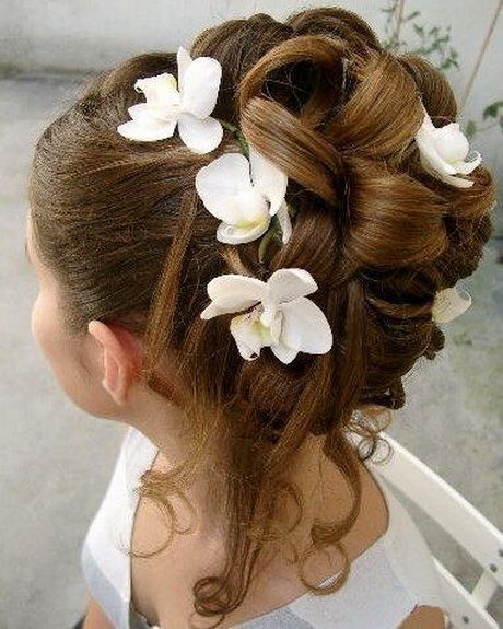 coiffure-mariage-cheveux-courts-petite-fille-60 Coiffure mariage cheveux courts petite fille