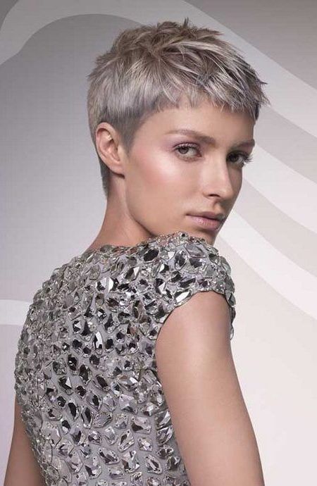 tendance-coiffure-courte-femme-2021-33_8 Tendance coiffure courte femme 2021