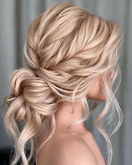 coiffure-mariage-2022-cheveux-long-78_12 Coiffure mariage 2022 cheveux long