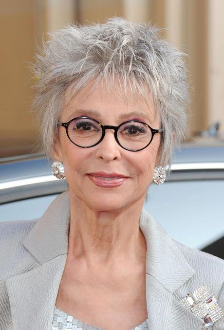 coupe-de-cheveux-femme-50-ans-avec-lunettes-2022-52_5 Coupe de cheveux femme 50 ans avec lunettes 2022