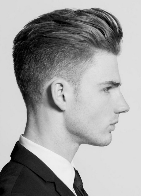 Homme coupe