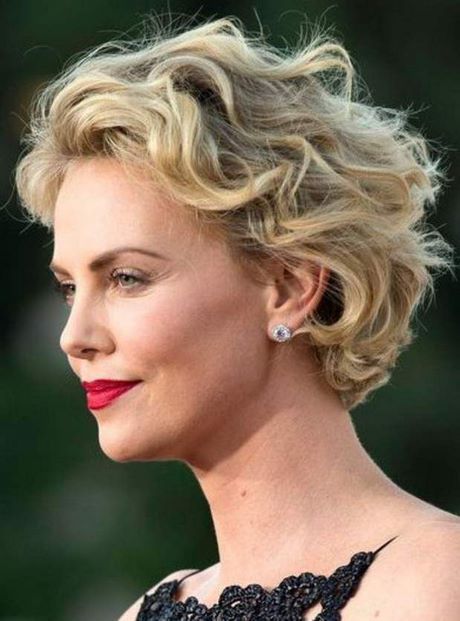 charlize-theron-coupe-courte-16_5 Charlize theron coupe courte