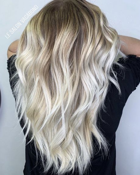 cheveux-long-blond-polaire-20_5 Cheveux long blond polaire
