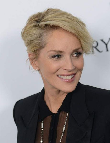 coupe-cheveux-sharon-stone-80_2 Coupe cheveux sharon stone