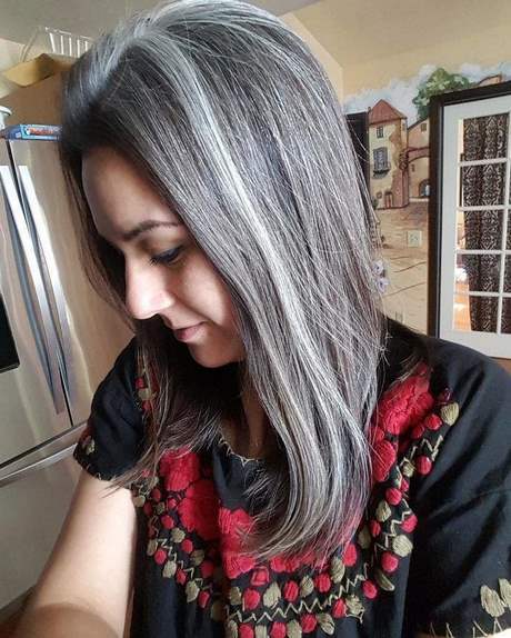 cheveux-gris-long-femme-44_9 Cheveux gris long femme