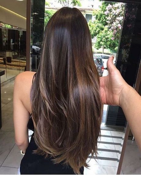 cheveux-longs-bruns-61_9 Cheveux longs bruns