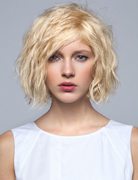 coiffure-carre-court-blond-62_2 Coiffure carre court blond