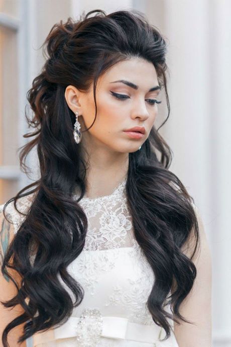coiffure-mariage-cheveux-laches-ondules-66_7 Coiffure mariage cheveux lachés ondulés