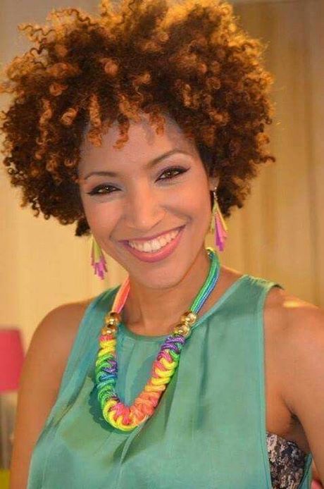 coupe-cheveux-court-afro-femme-64_6 Coupe cheveux court afro femme