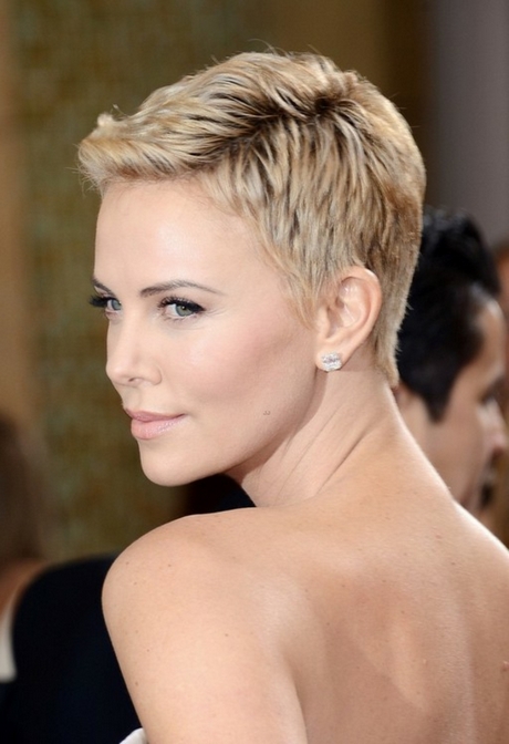 coupe-courte-charlize-theron-61_12 Coupe courte charlize theron