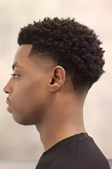 coupe-afro-homme-2024-43_11-3 Coupe afro homme 2024